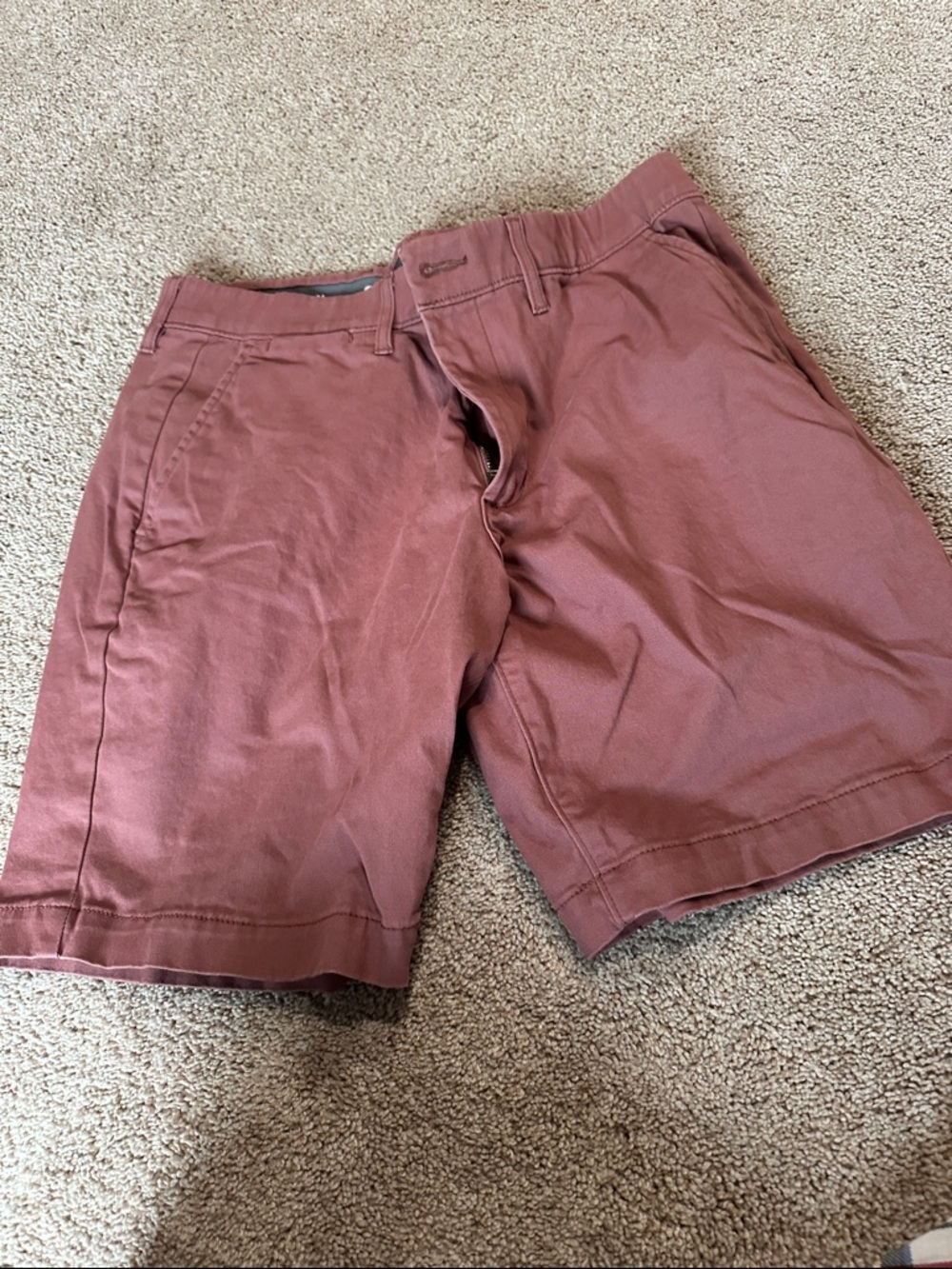 Sonoma Men's Flat-Front Shorts in Dusty Rose